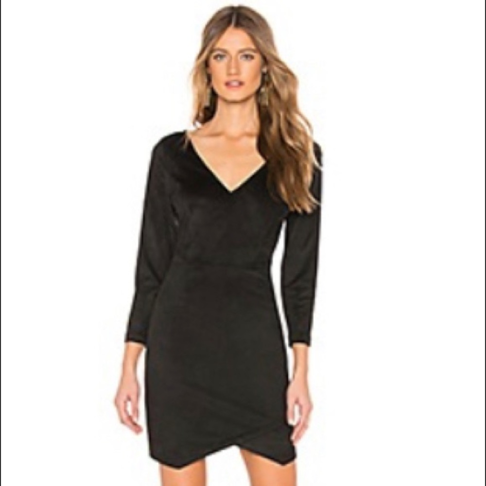 Black Mini Dress 🥂👠